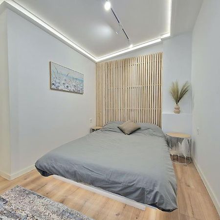 Luxury Apartment. 75 Inches Tv Варна Экстерьер фото